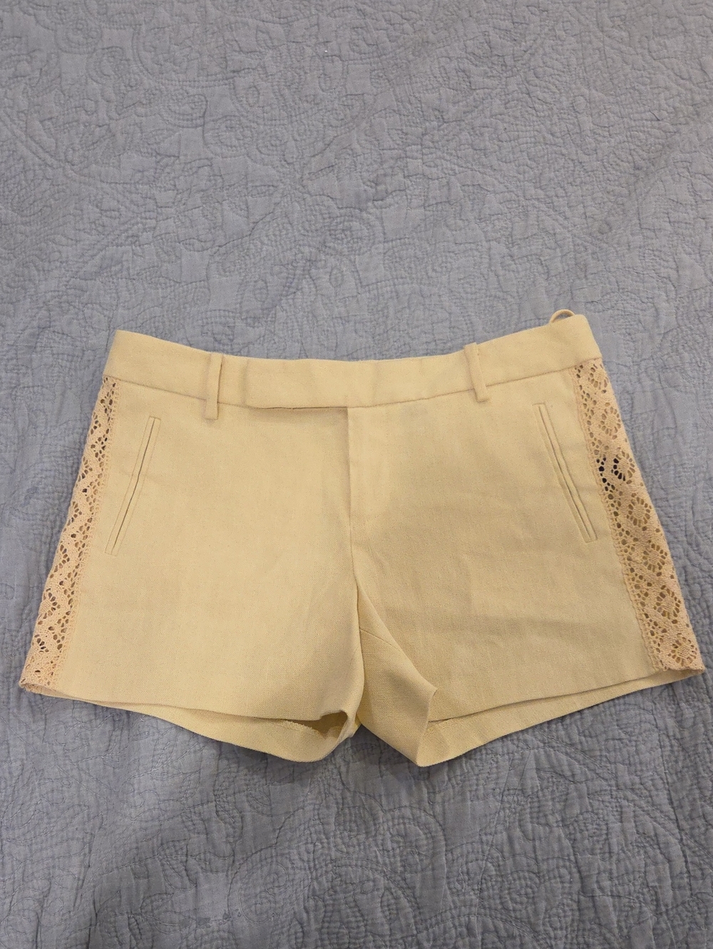 NWOT Ralph Lauren Purple Label Collection Crochet Lace Shorts - Cream Size 2!